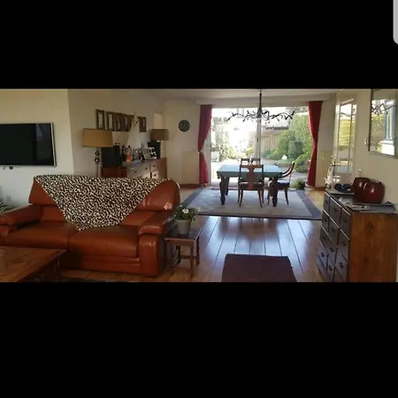 בית הארחה Volendam