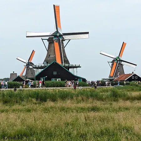 Volendam *