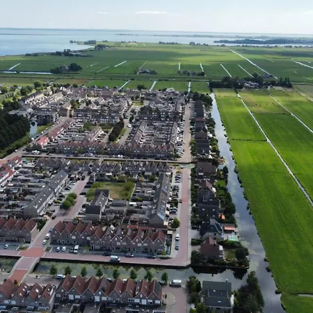 Volendam *
